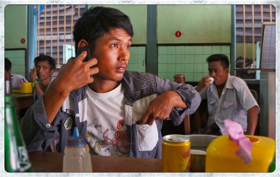 Bago - negotiating a taxi ride to Yangon